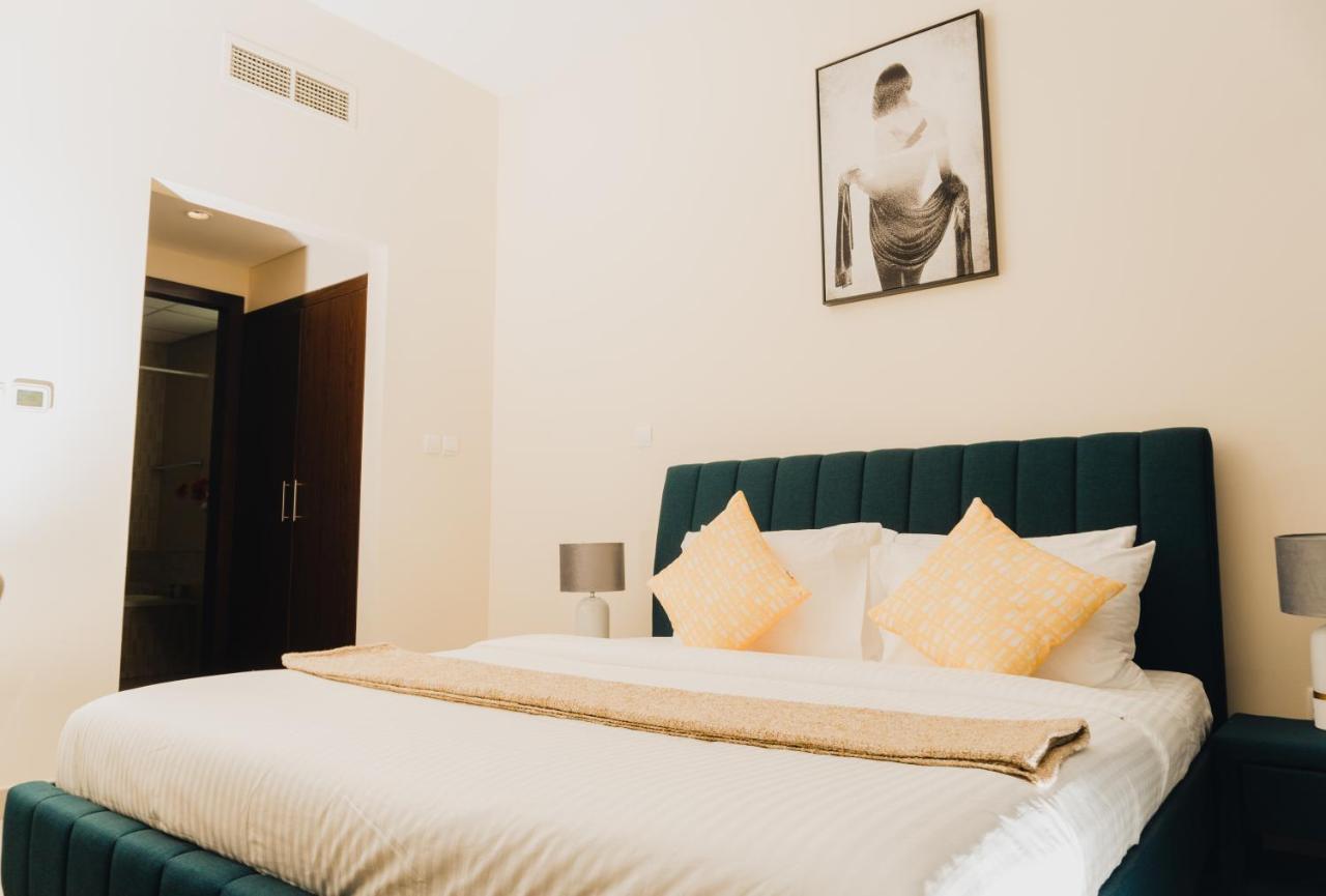 Al Ashrafia Holiday Homes- The Medalist Sport Apartment *