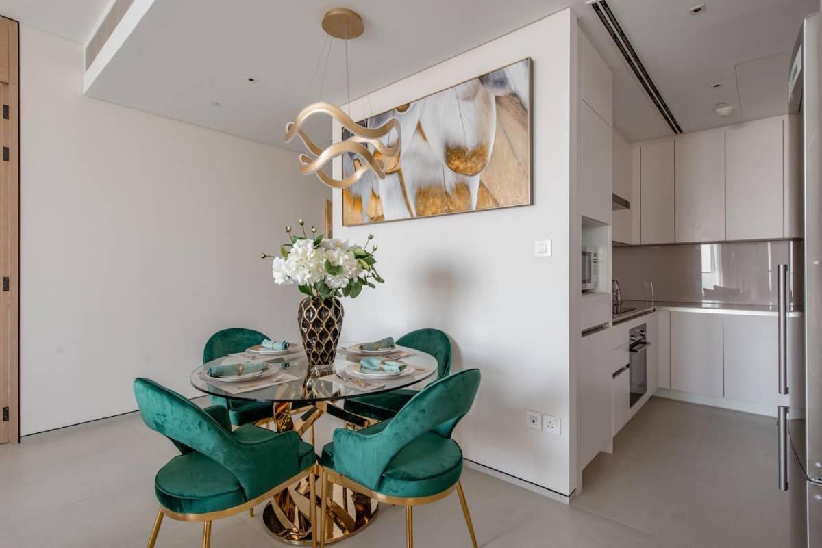 2 Bdr The Address Jbr Dubai
