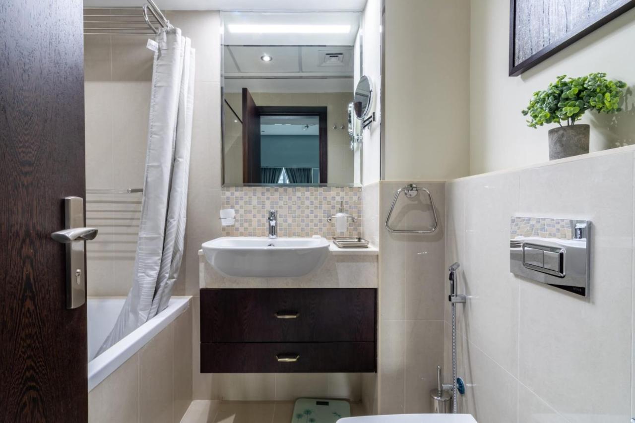 Guestready - Living Bellevue Tower Apartment
