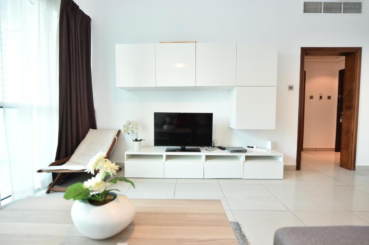 Apartment 1 Bedroom With Balcony For Rent In Marina - Pal