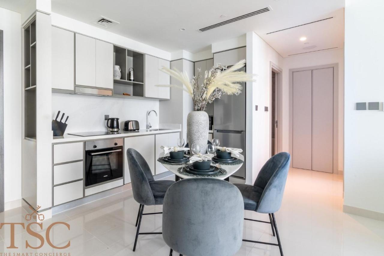 Apartment The Smart Concierge - Sunrise Bay Tower 1 Dubai