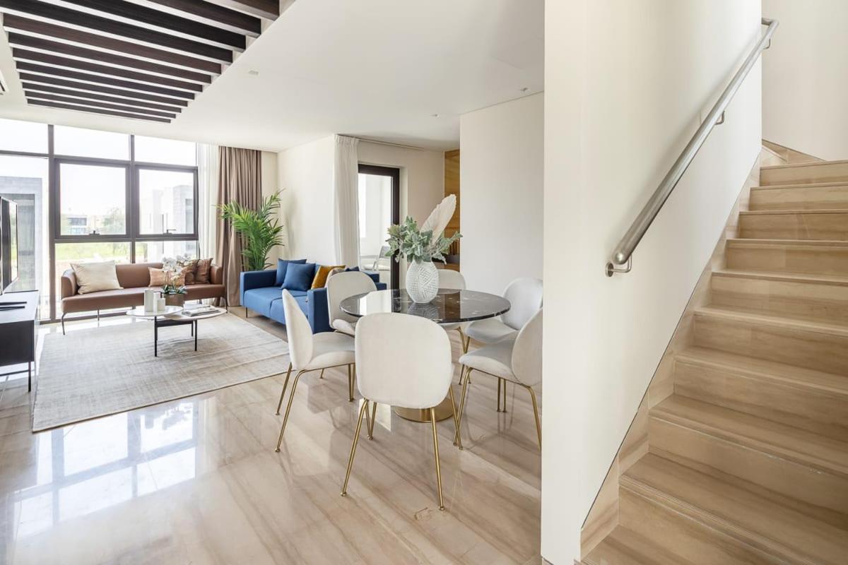 Villa Frank Porter - Damac Hills Veneto Villas