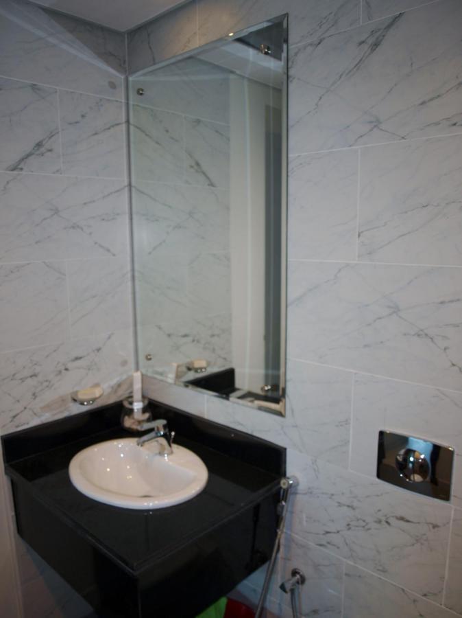 Elegant And Comfortably Furnished 2brh In A Quiet Area! * Dubai