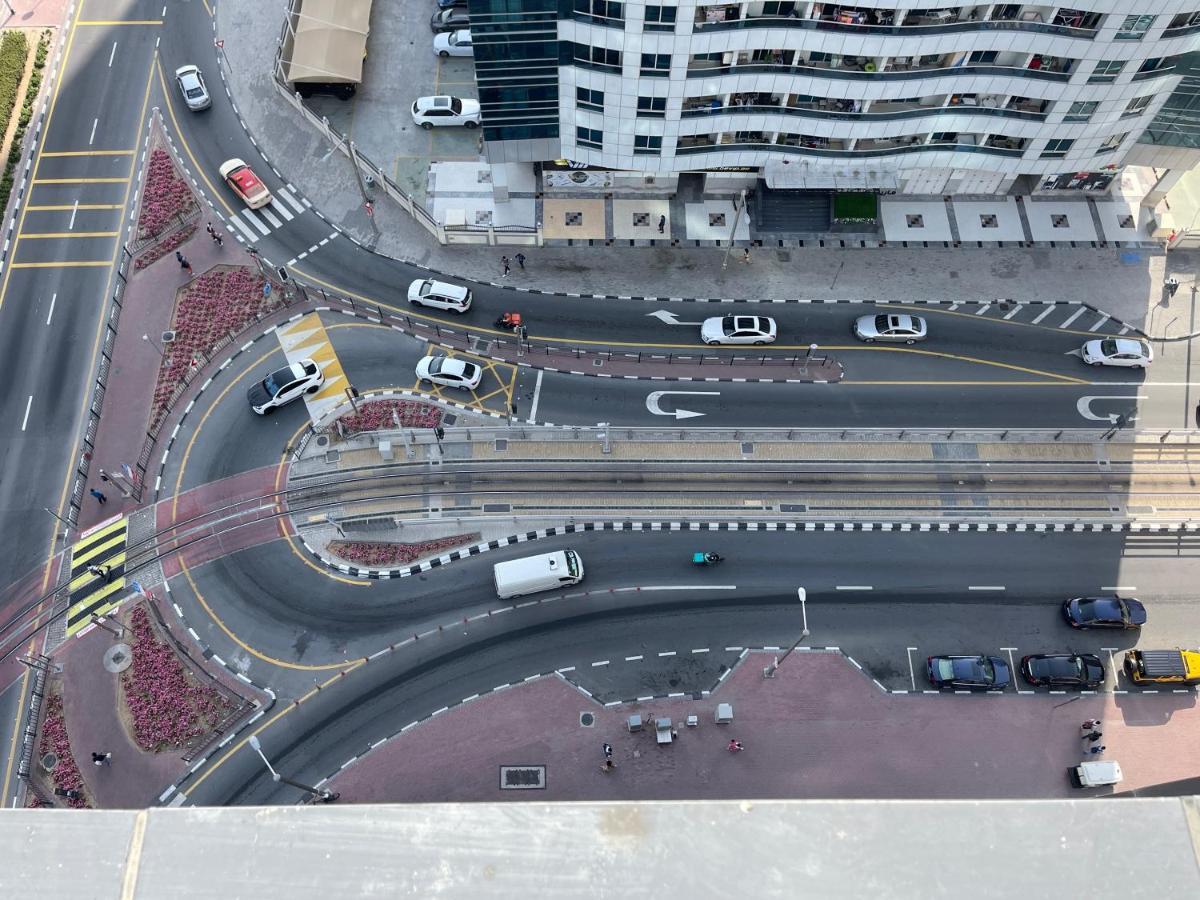 Luxury Close To Jbr Beach&yacht Club&metro-available Airport Shuttle *
