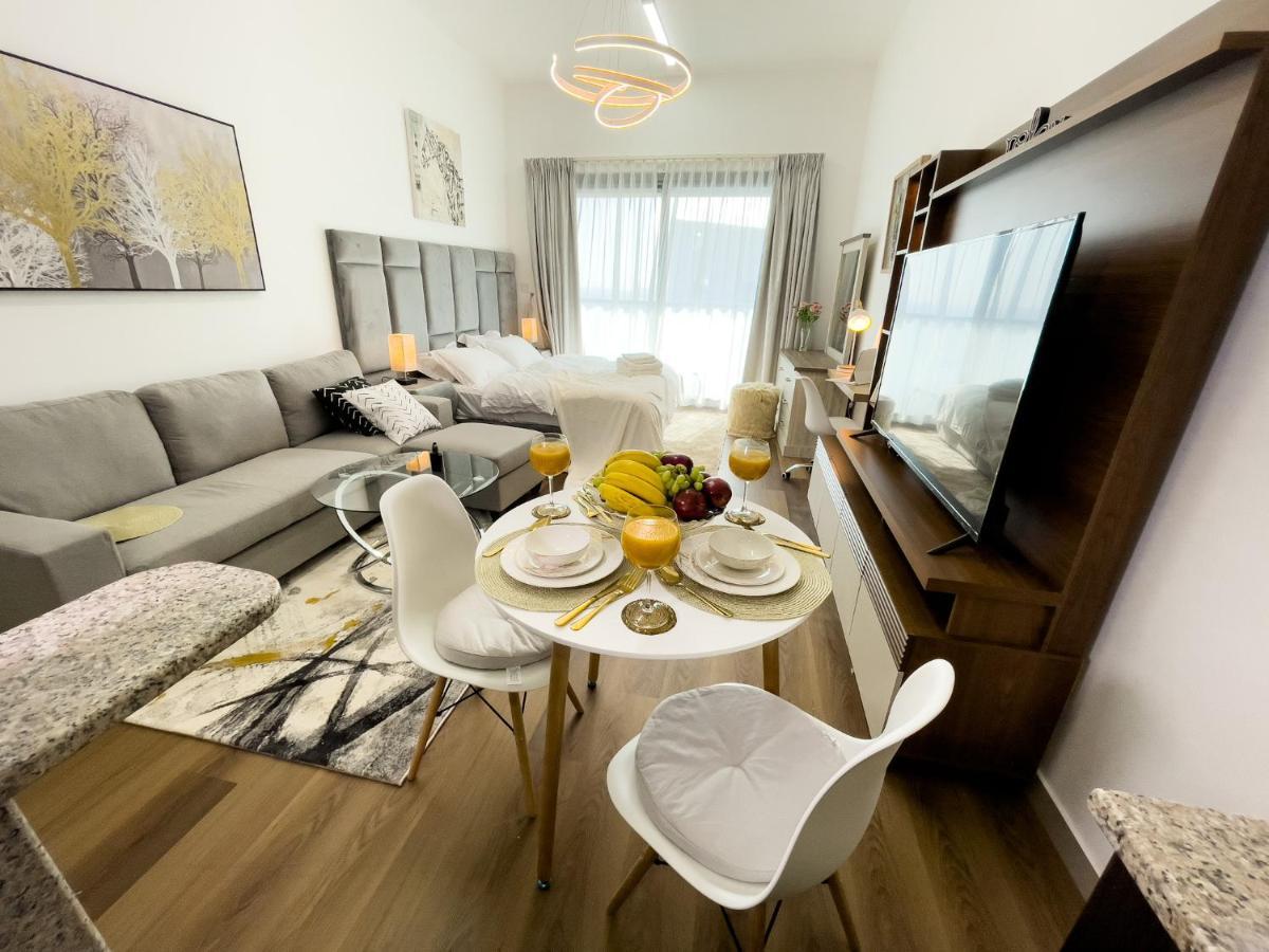 Luxury Close To Jbr Beach&yacht Club&metro-available Airport Shuttle