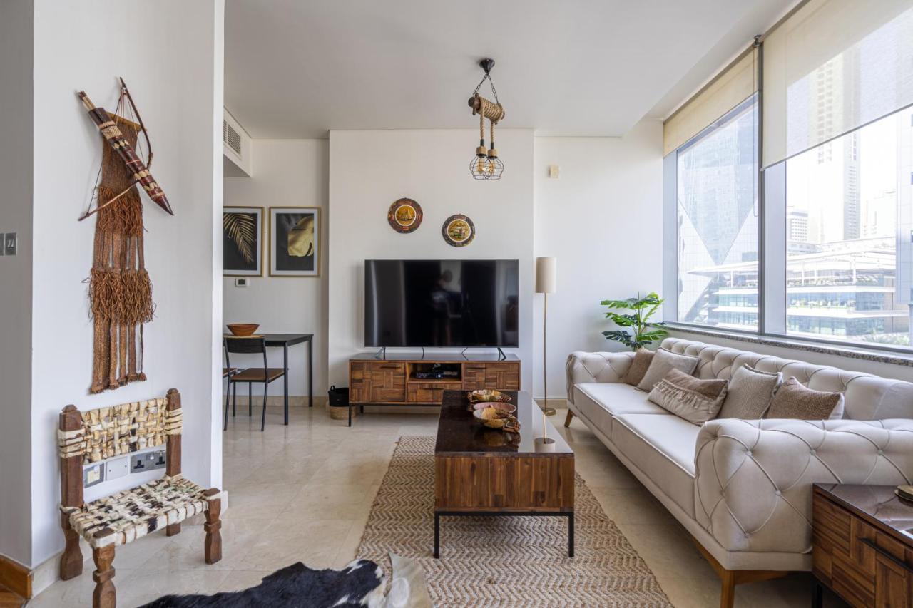 Higuests - Unique Interior With Stunning Views In Difc Apartment Dubai