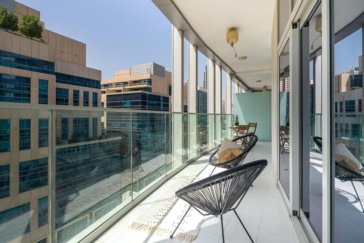 Apartment Frank Porter - Damac Majestine Dubai