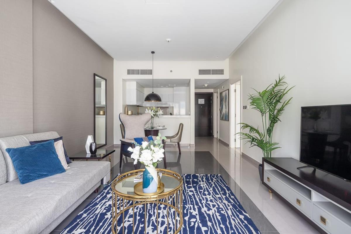 Apartment Frank Porter - Damac Majestine