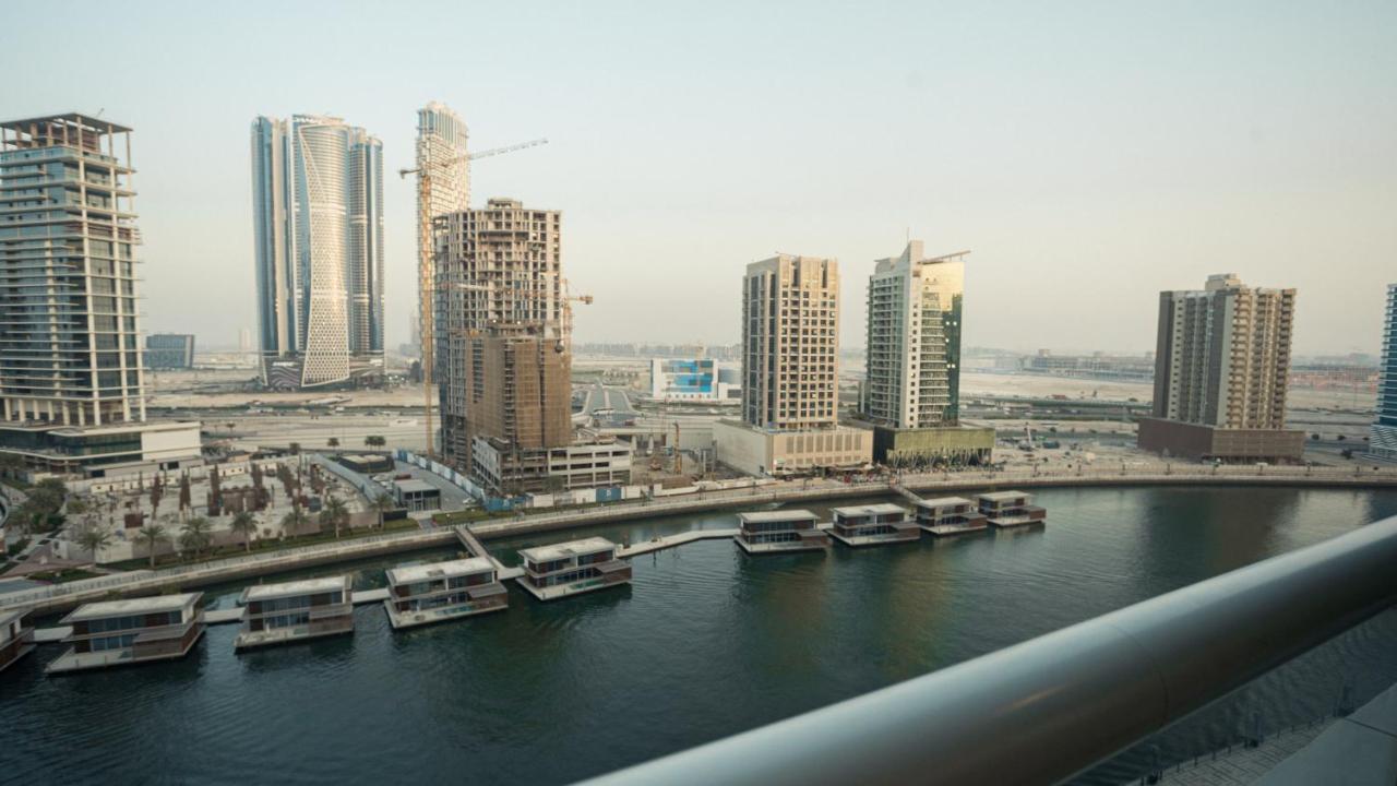 Oskena - Waterfront Downtown Dubai