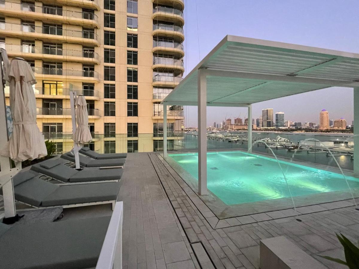 The Smart Concierge - Sunrise Bay Beachfront Apartment