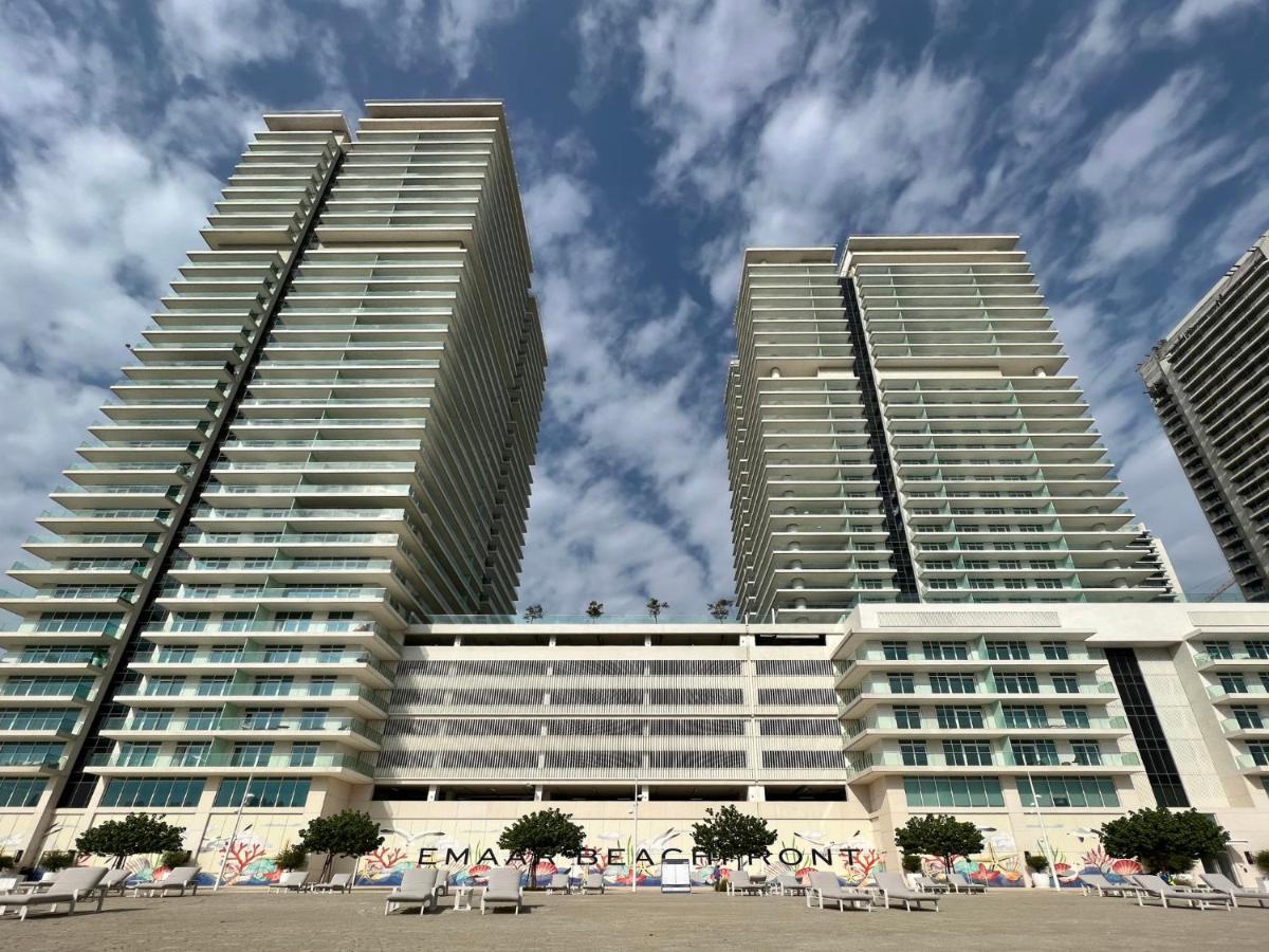 The Smart Concierge - Sunrise Bay Beachfront Apartment Dubai
