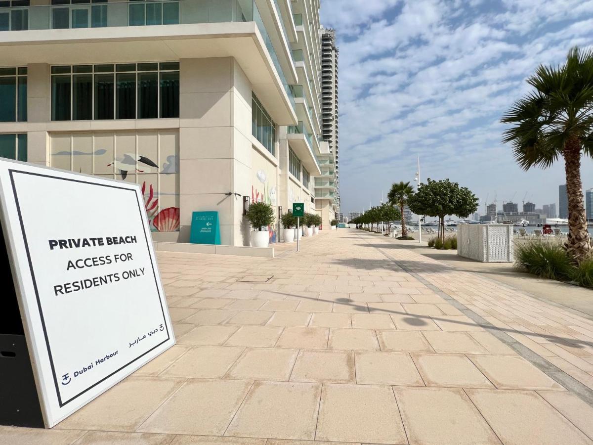 The Smart Concierge - Sunrise Bay Beachfront