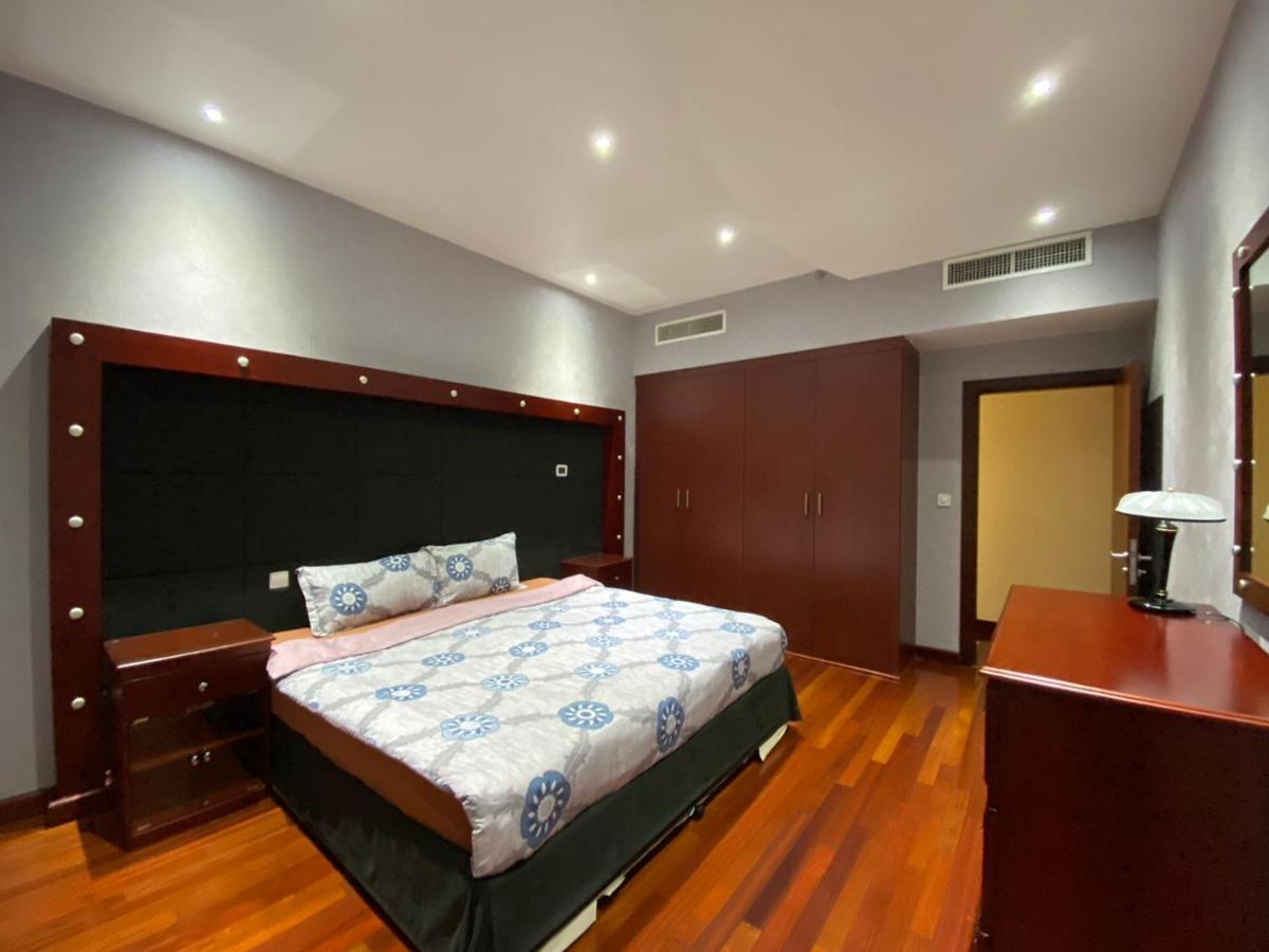 Al Mashreq Luxurious 2bhk - Rimal Jbr *
