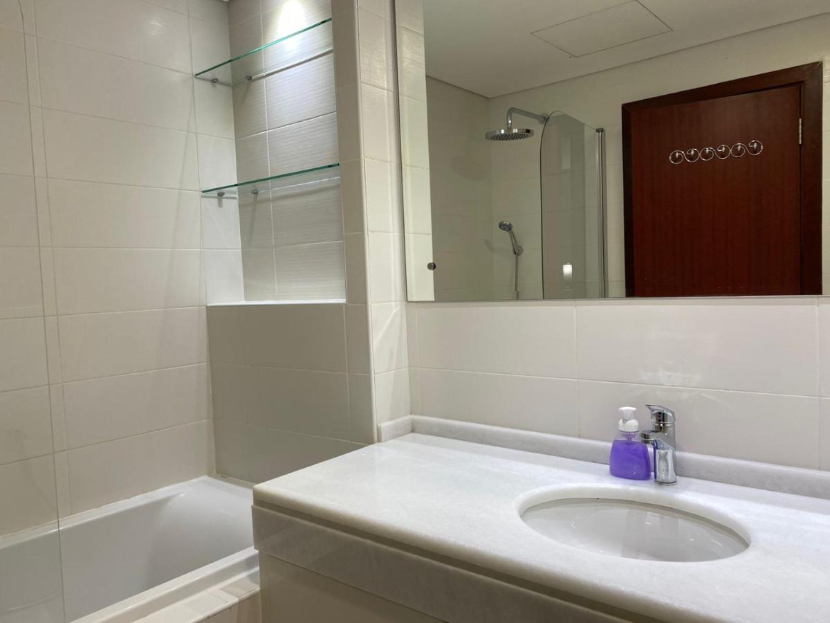 Al Mashreq Luxurious 2bhk - Rimal Jbr *