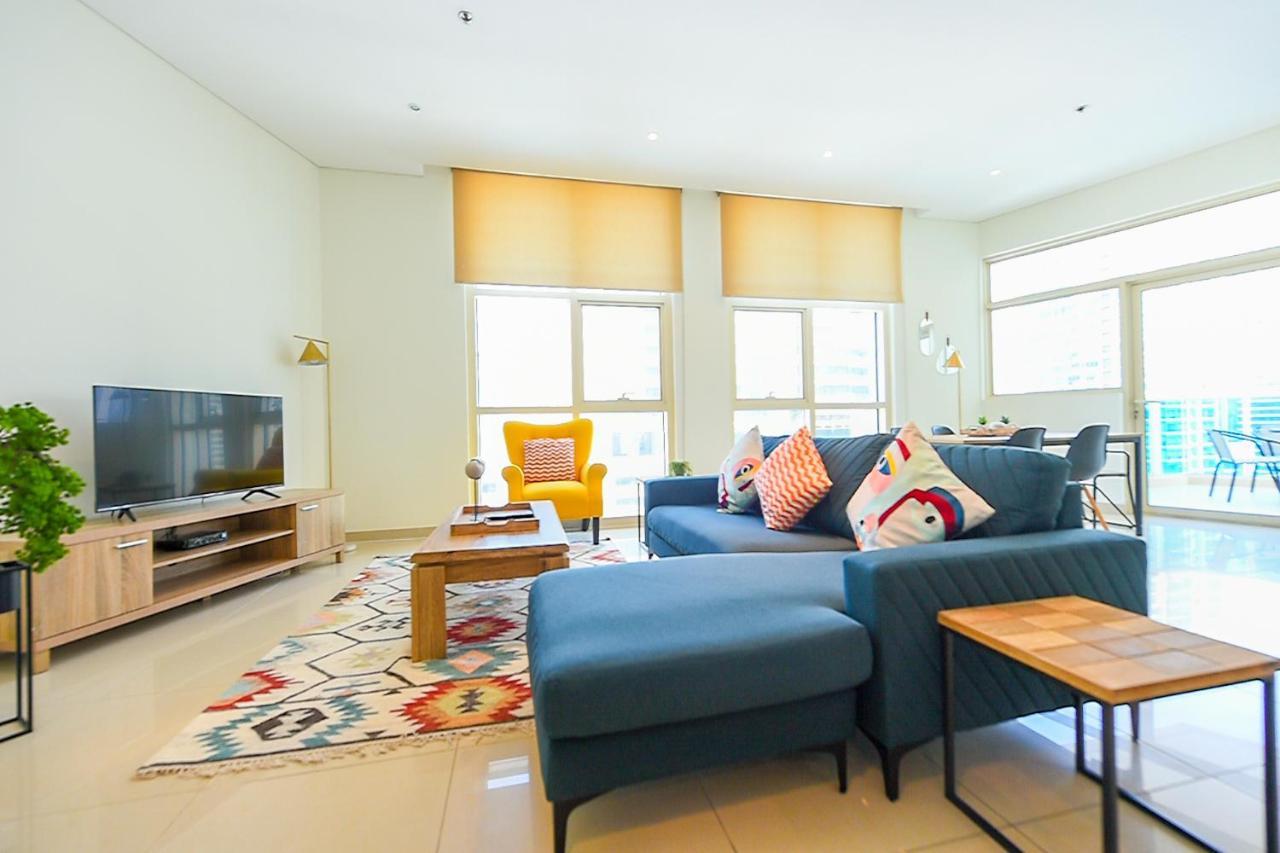 Lovely 2 Bed With Marina View - Dhl Apartment