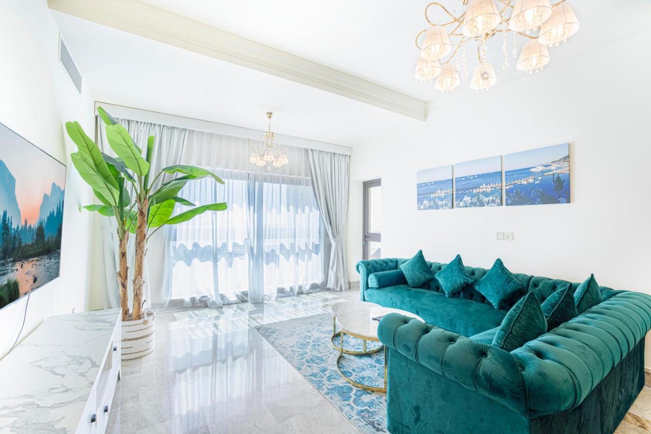 Daniels 2br Fairmont North Full Sea View Apartment Dubai