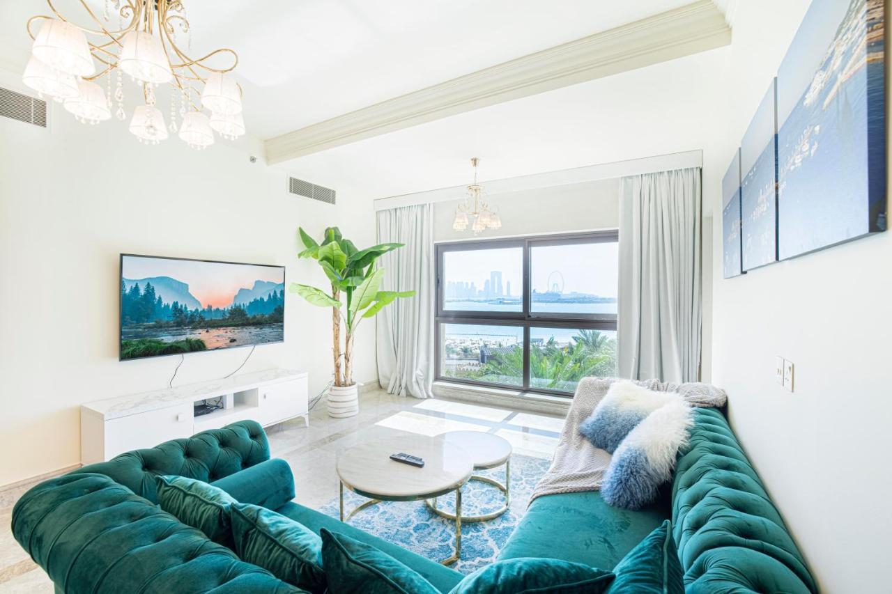 Apartment Daniels 2br Fairmont North Full Sea View Dubai