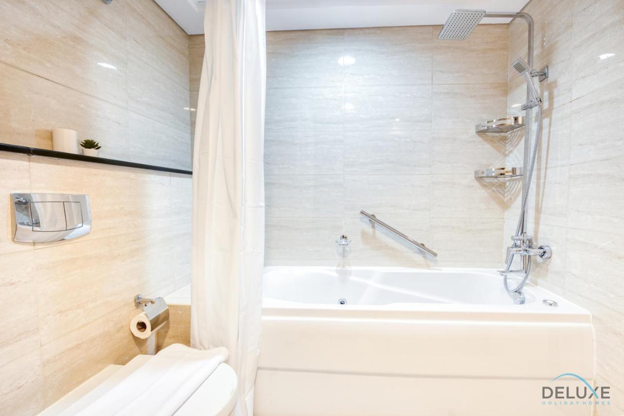 Ornate 2br At Ocean Heights Marina By Deluxe