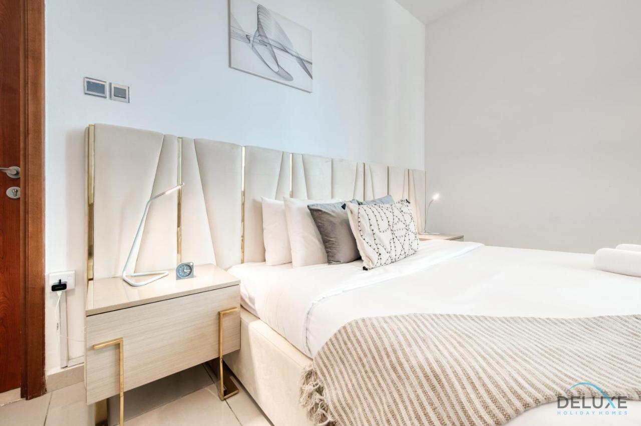 Dreamy 2br At Marina Pinnacle Marina By Deluxe Homes Apartment *