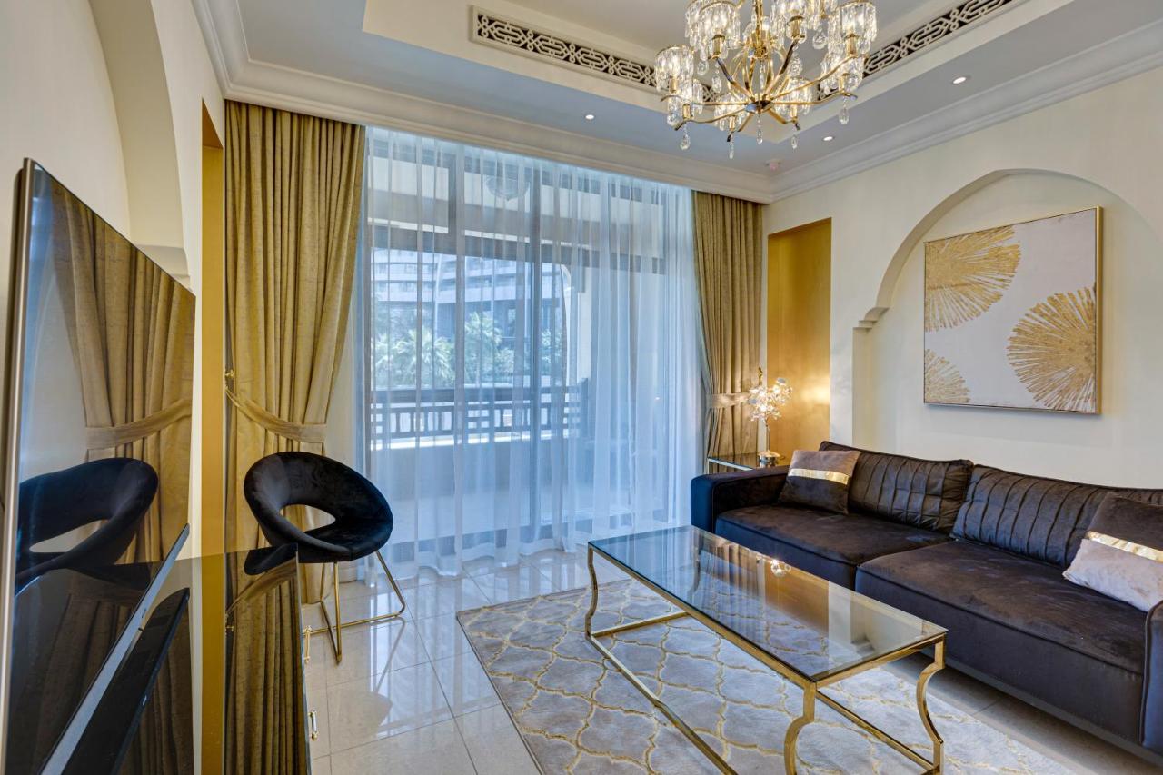 Apartment Souk Al Bahar Near Burj Khalifa