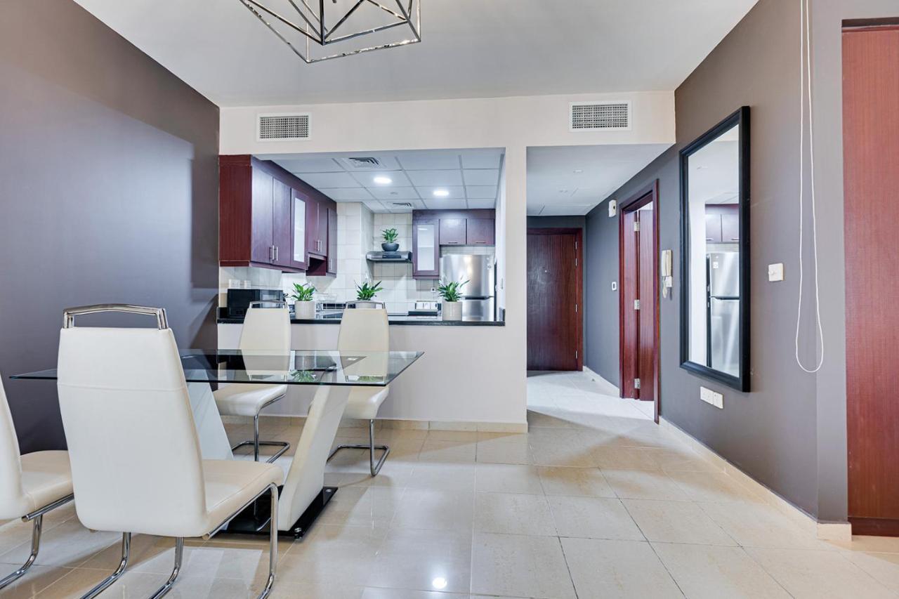 Apartment Entire Serviced Studio Jbr Sea View Balcony *