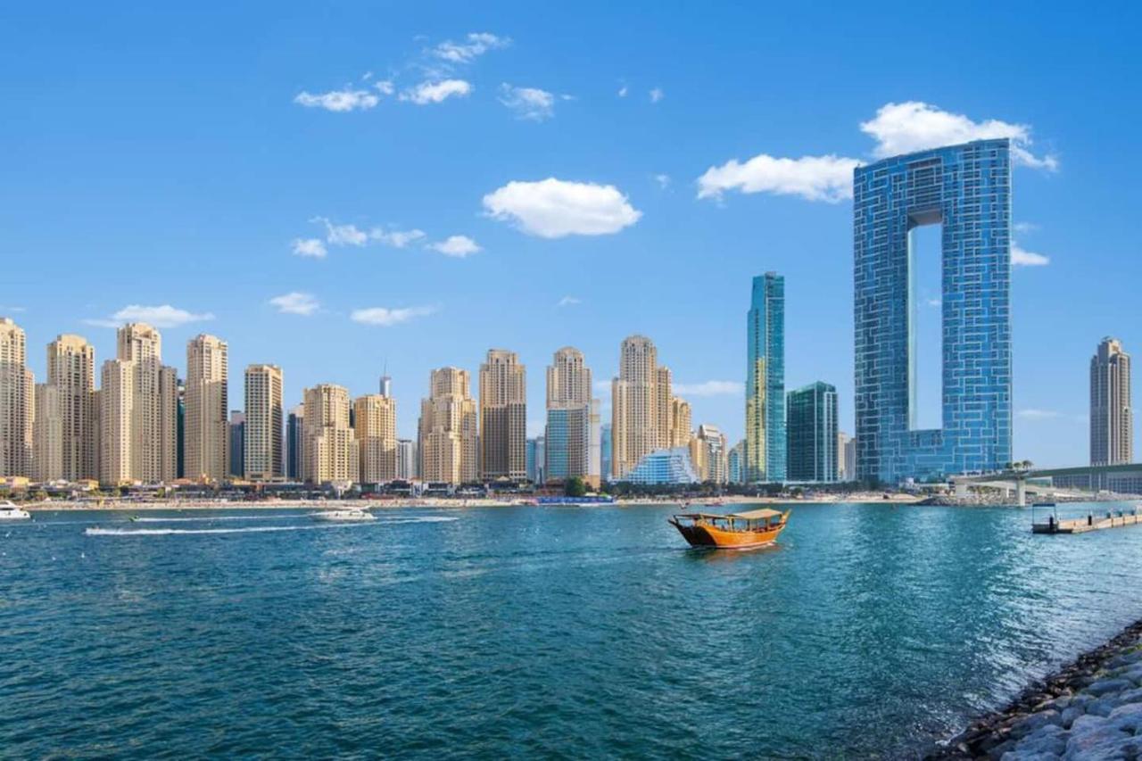 Apartment Entire Serviced Studio Jbr Sea View Balcony Dubai
