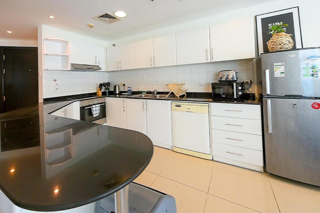 Apartment Lovely 2 Bed With Marina View - Dhl Dubai