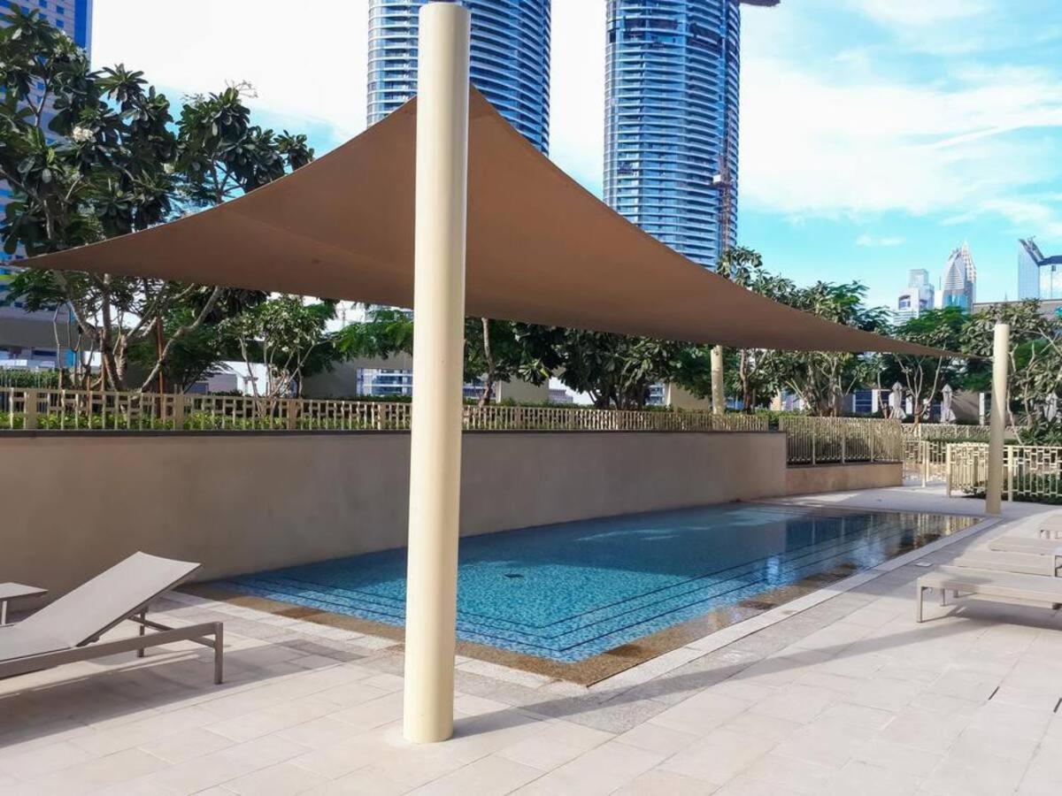 First Class 3br With Full Burj Khalifa And Fountain View Dubai