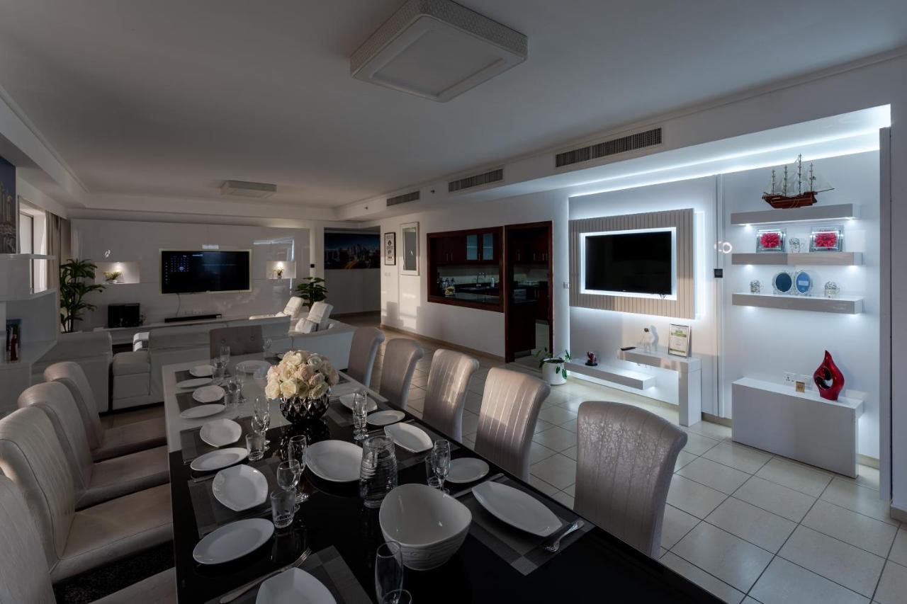 Jbr Amaz Penthouse Front Sea 5 1 Bdr Private Climatized Pool Apartment Dubai