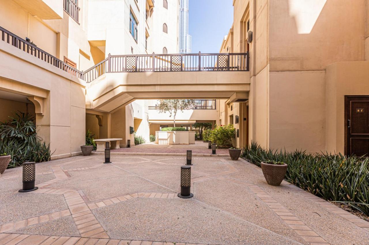 Souk Al Bahar Near Burj Khalifa Apartment *