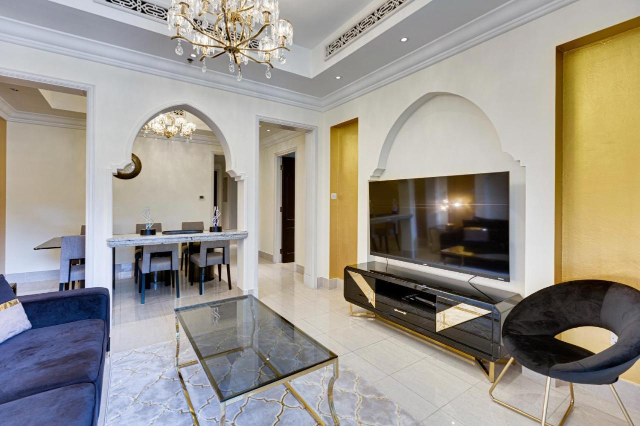 Souk Al Bahar Near Burj Khalifa Apartment *