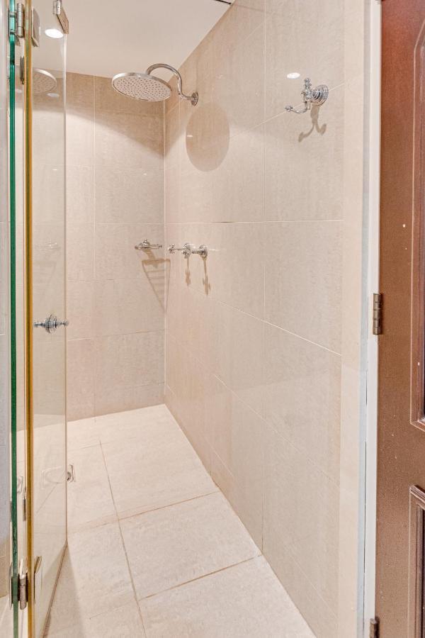 Apartment Souk Al Bahar Near Burj Khalifa Dubai