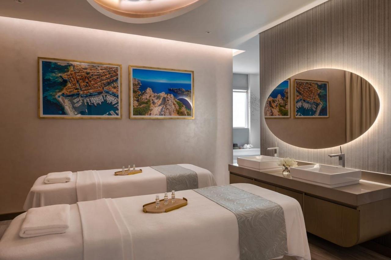 Paramount Midtown Hotel 5*