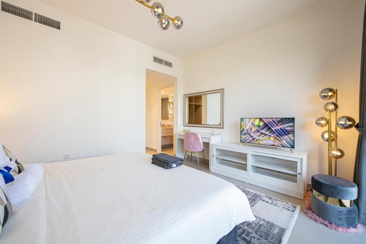 Modern Hills Luxury 4 Bedroom * Dubai