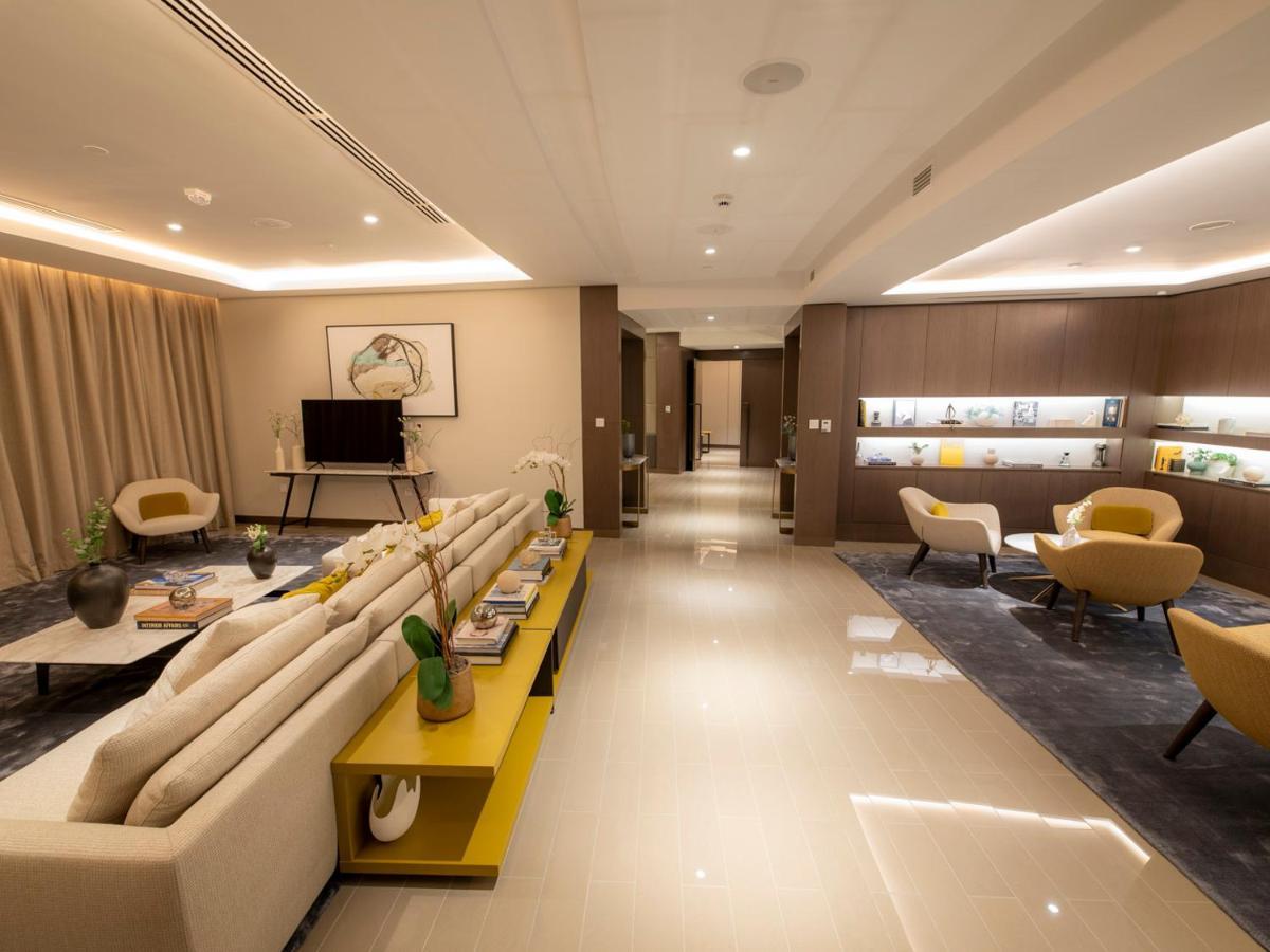 First Class 2br With Full Burj Khalifa And Fountain View Dubai