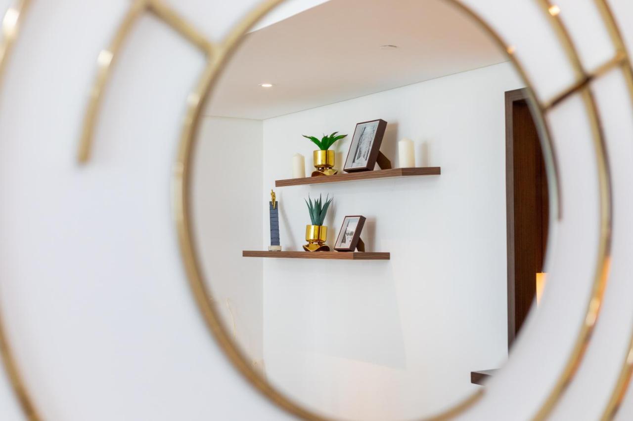 Eden's - Blvd Heights Apartment