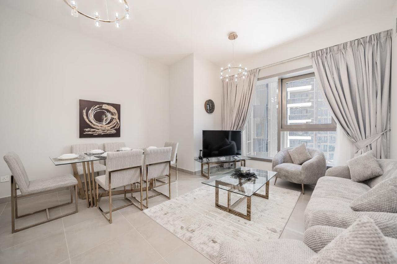 Luton Vacations Homes -sparkle Towers, Marina -30ab3 * Dubai