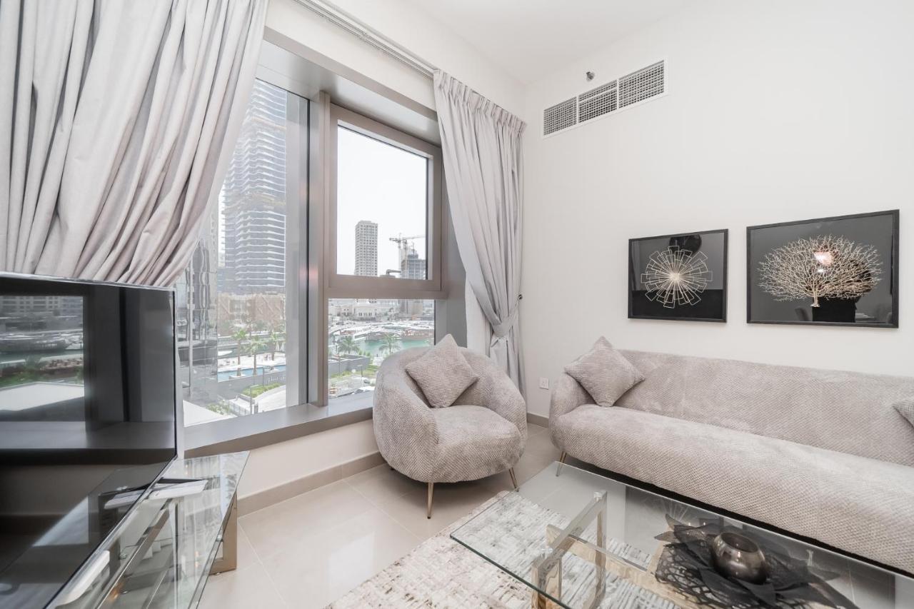 Luton Vacations Homes -sparkle Towers, Marina -30ab3 Apartment *