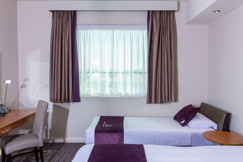 Hotel Premier Silicon Oasis 3*