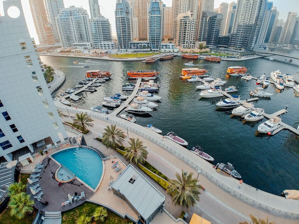 Apart Otel Signature And Dubai