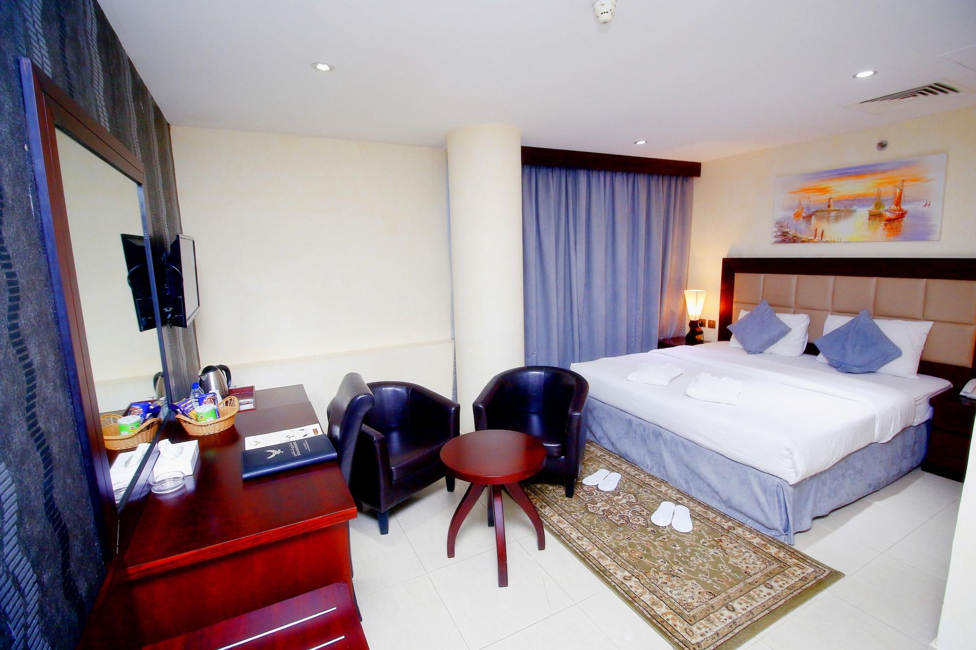 Royal Falcon 3*