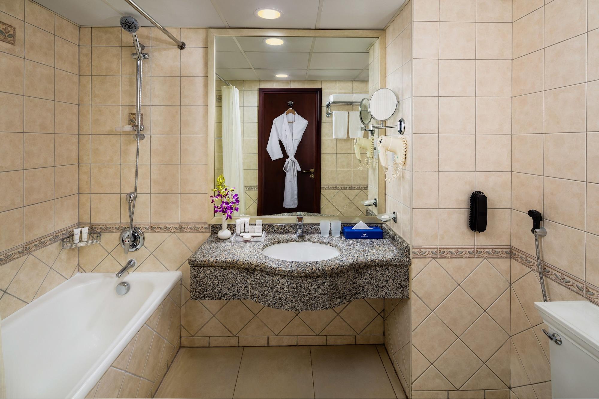 Apart Otel Savoy Crest Dubai
