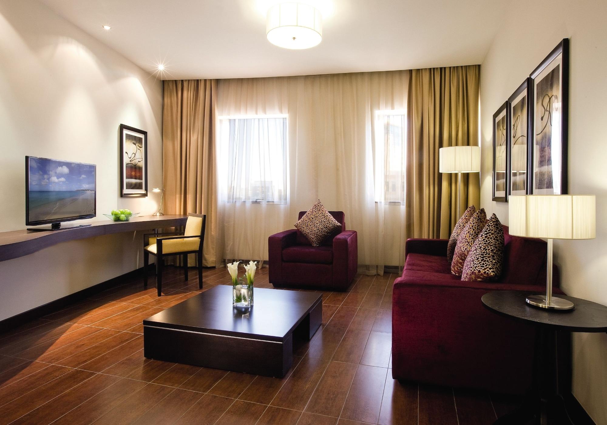 Moevenpick Al Mamzar 5*