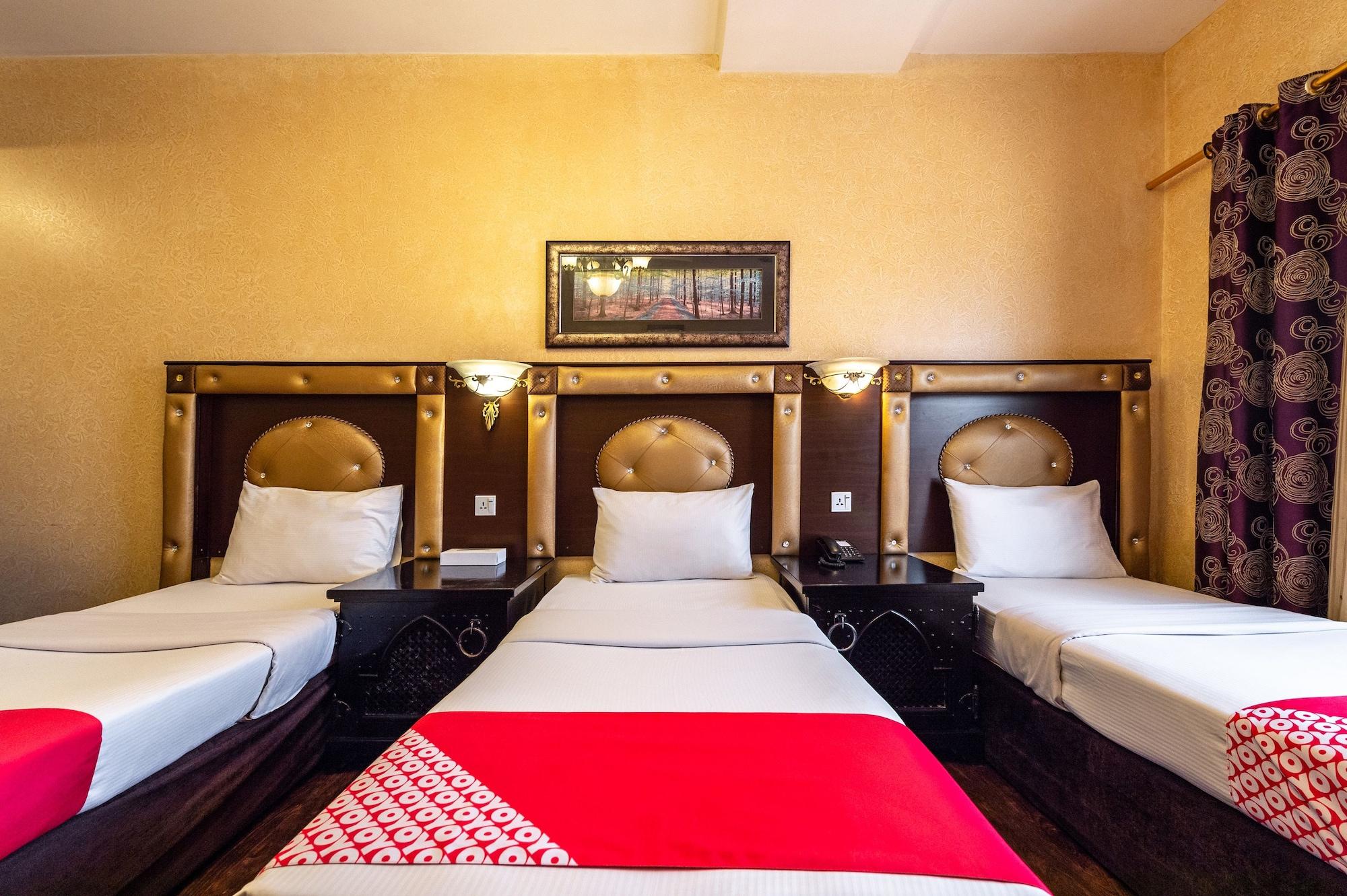 Hafez - Al Ras Metro Station Hotel