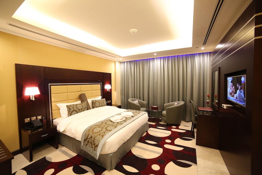 Aparthotel Telal 4*