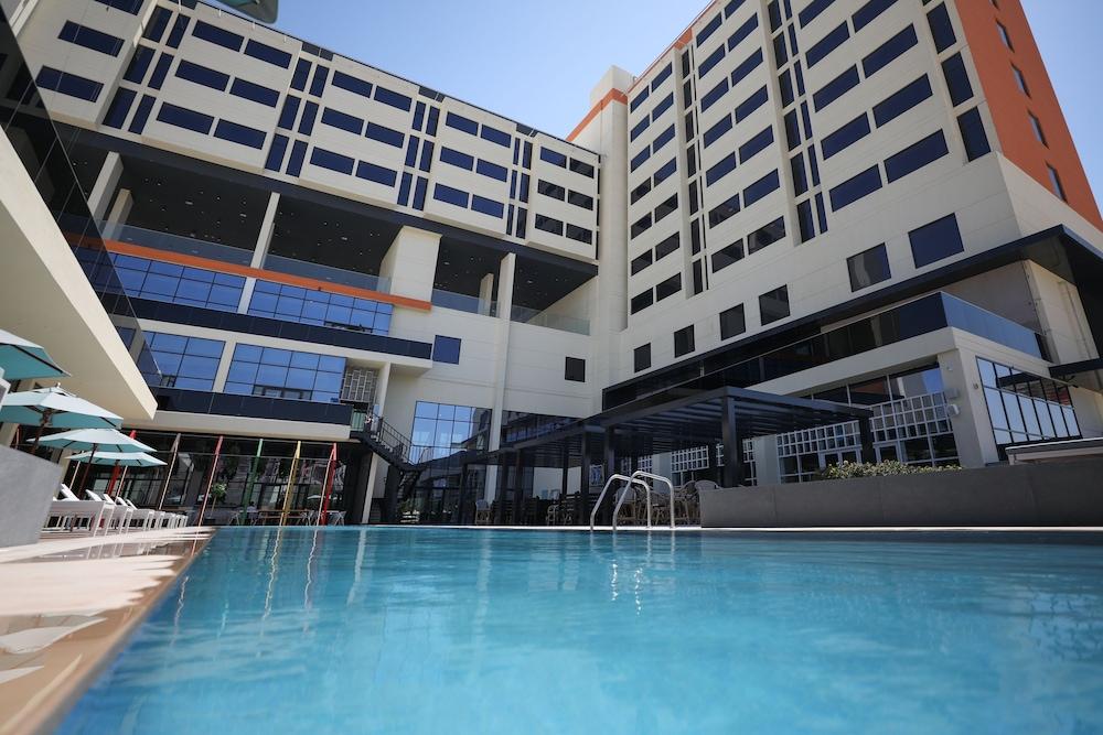 Hotel One 4*