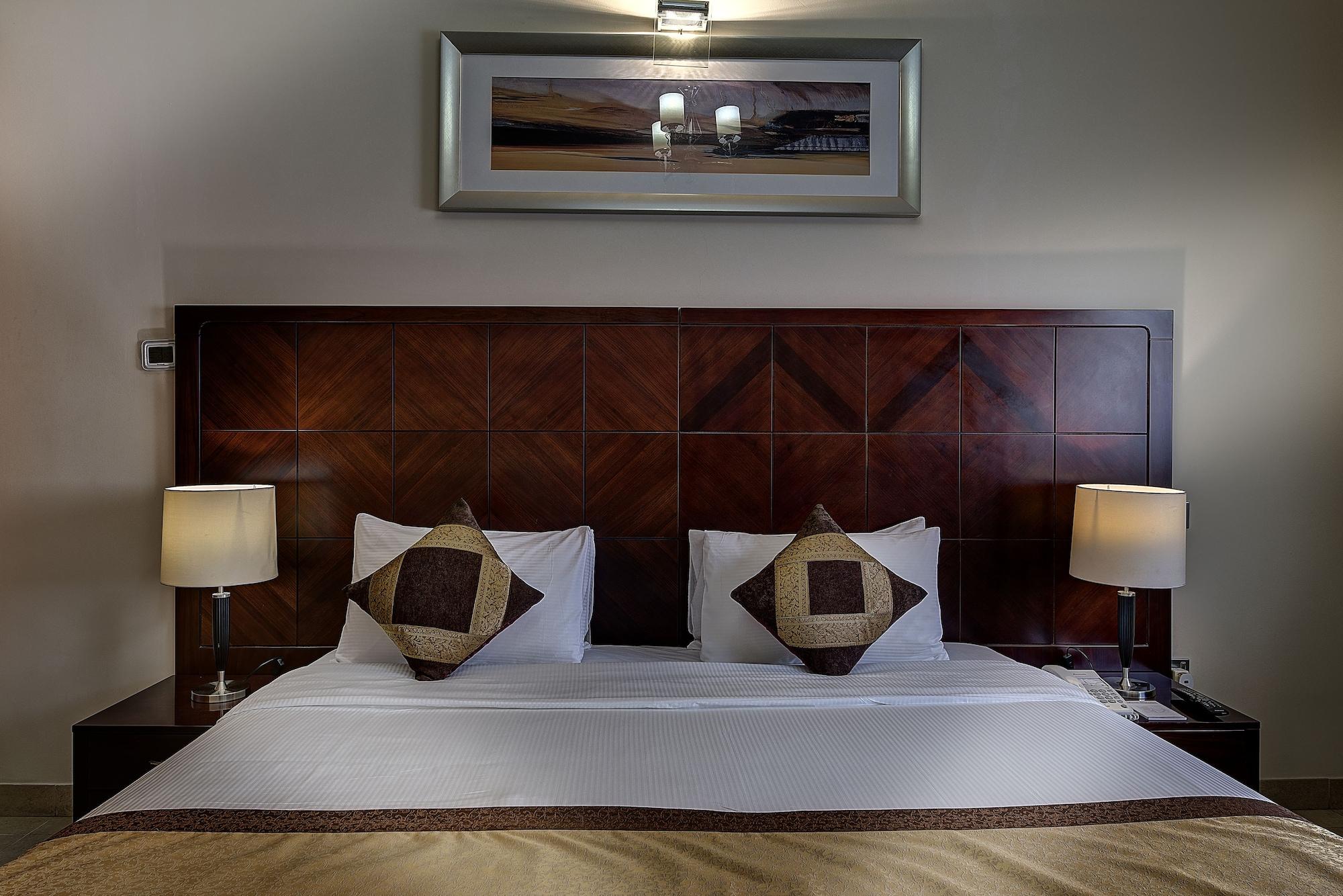 Aparthotel Rose Garden - Al Barsha, Near Metro Station 3*