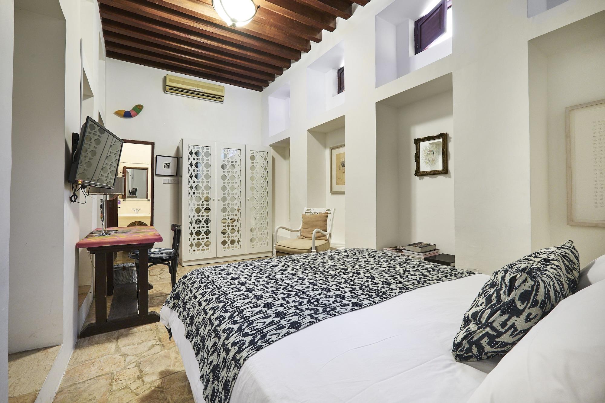 Guest house Xva Art
