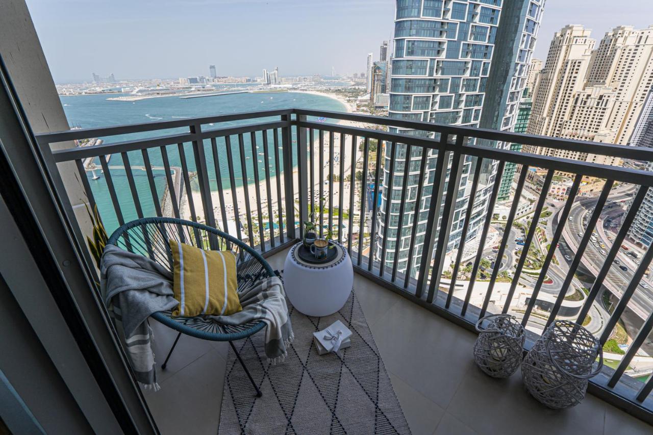 Higuests - Stylish Floating Over The Marina Waters * Dubai