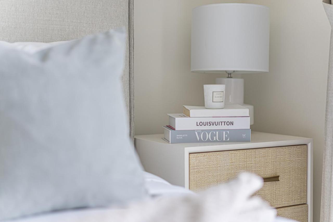 Apartamento Higuests - Stylish Floating Over The Marina Waters